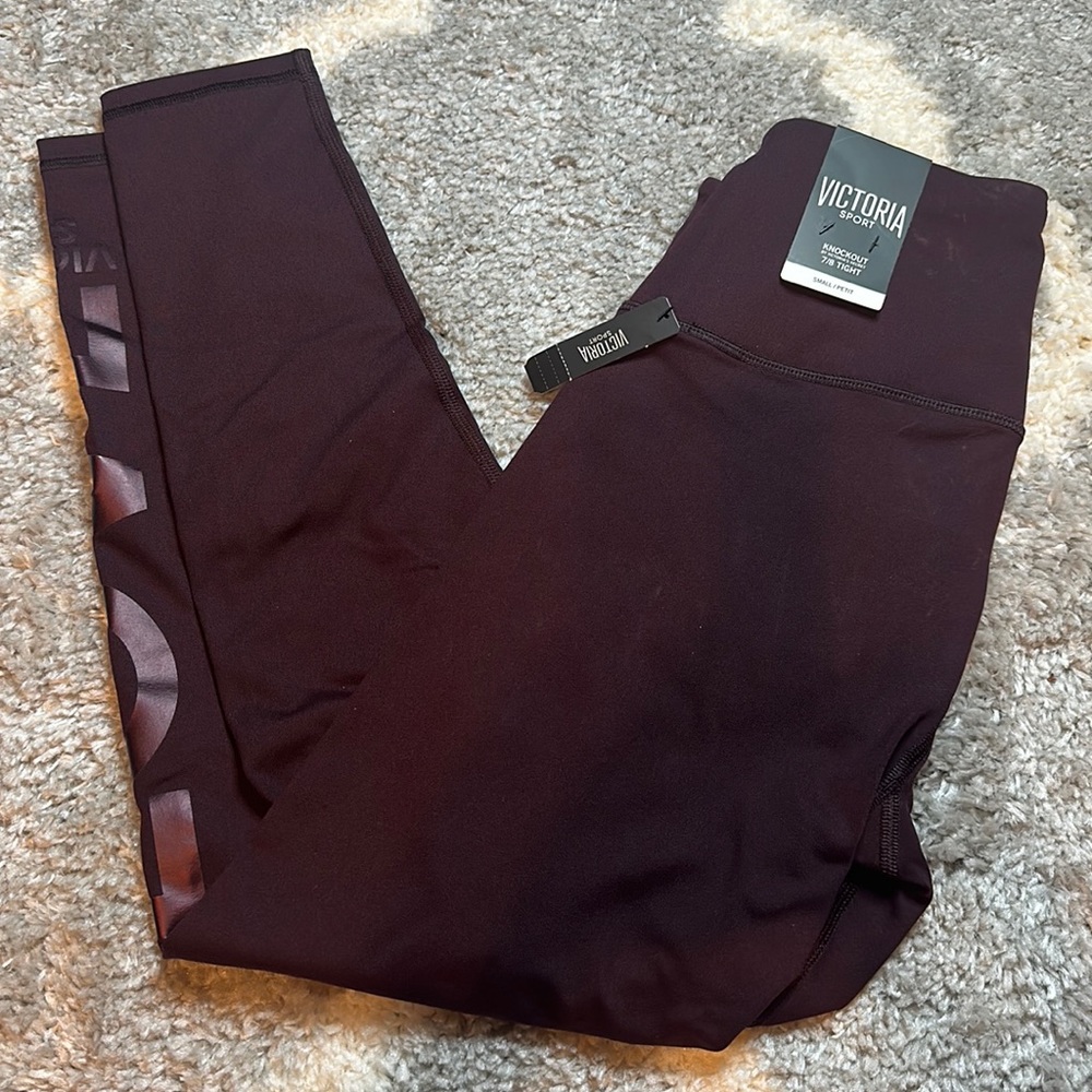 Victoria’s Secret knock out work out tights New size small
